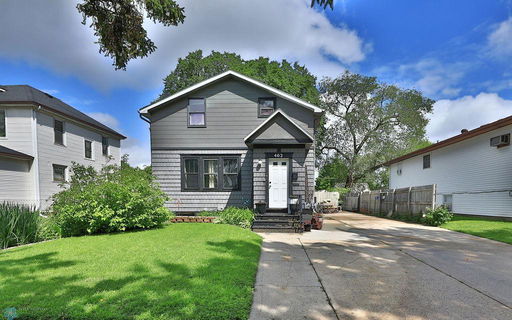 listing main photo