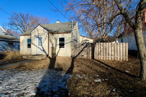 listing main photo