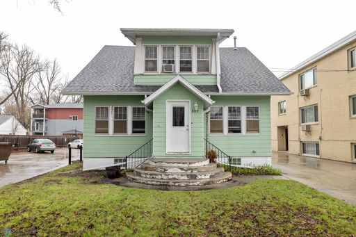 listing main photo