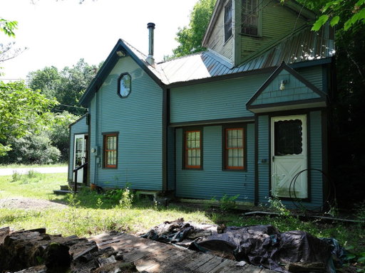listing main photo