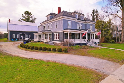 listing main photo