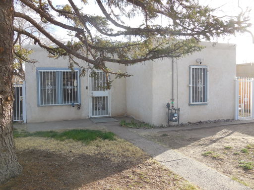 listing main photo