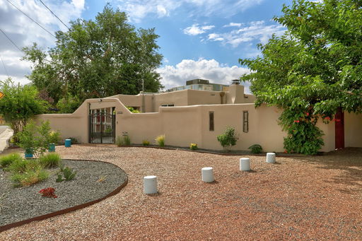 listing main photo