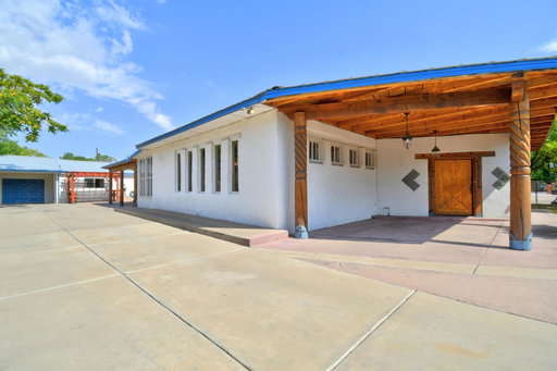 listing main photo