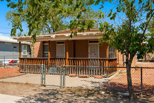 listing main photo