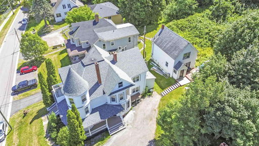 listing main photo