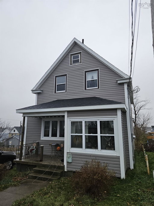 listing main photo