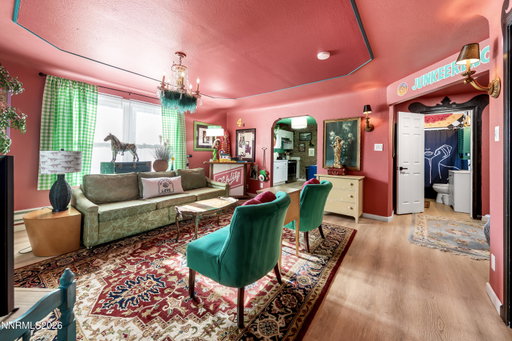 listing main photo