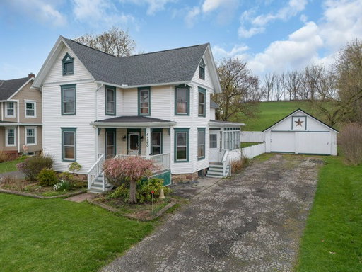 listing main photo