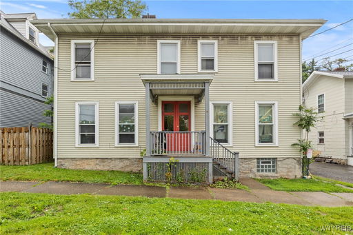 listing main photo