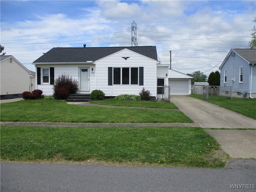 listing main photo