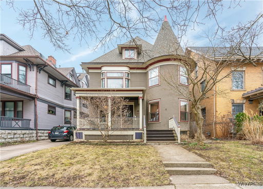 listing main photo