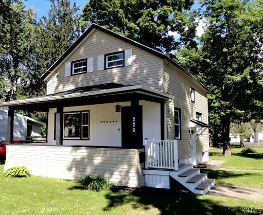 listing main photo