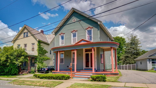listing main photo