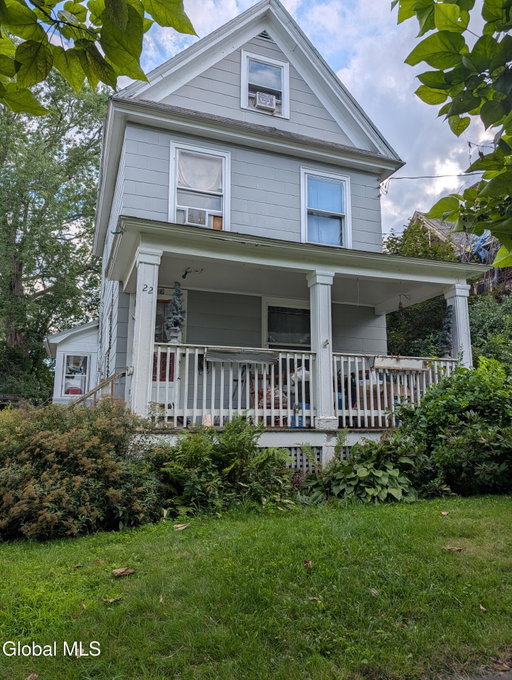 listing main photo
