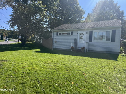 listing main photo