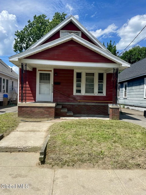 listing main photo