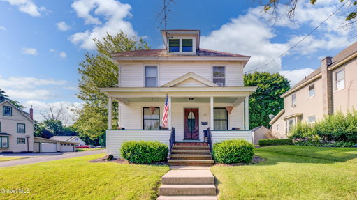 listing main photo