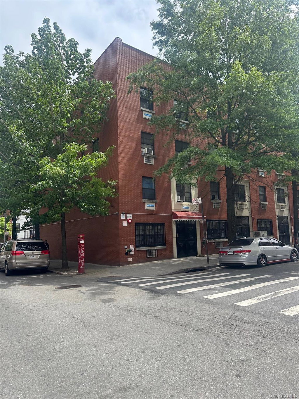 1988 Marmion Ave, Bronx, NY 10460