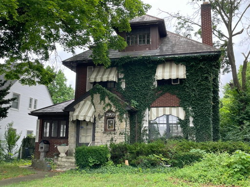 listing main photo
