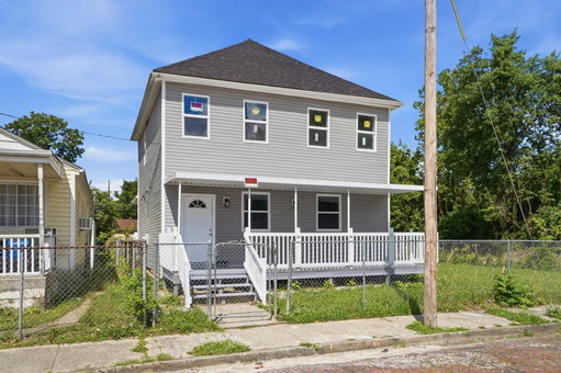 listing main photo
