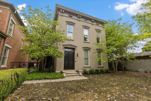 listing main photo