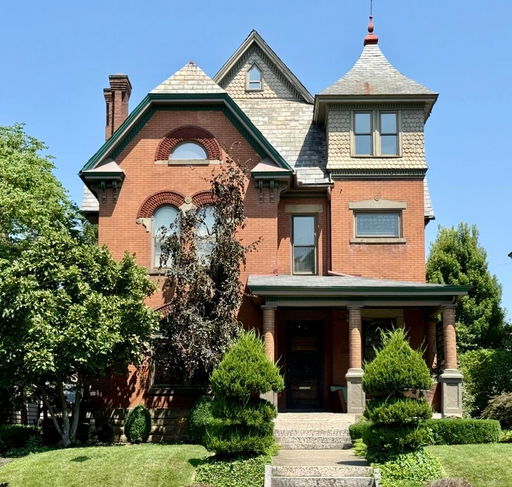 listing main photo