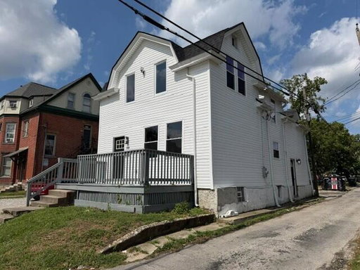 listing main photo