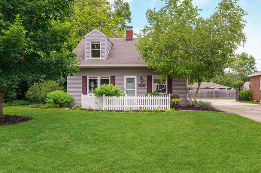 listing main photo