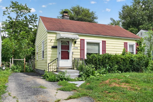 listing main photo