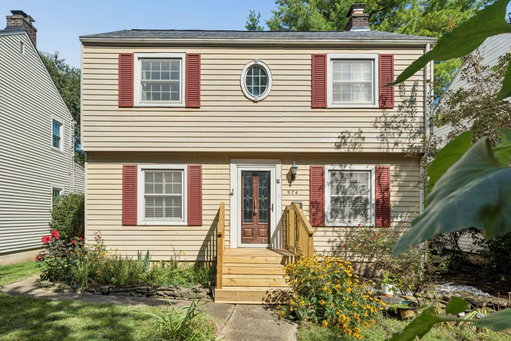 listing main photo