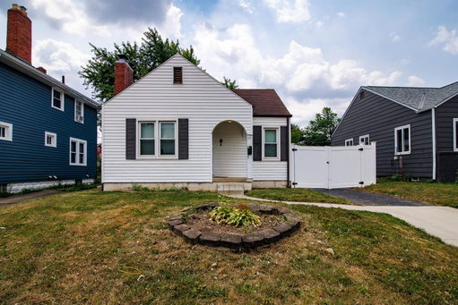 listing main photo