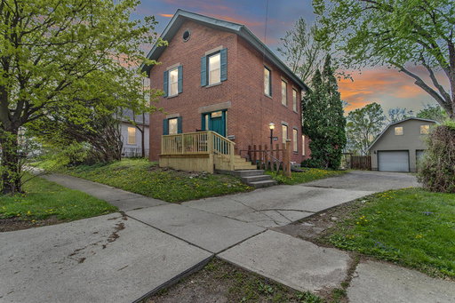 listing main photo