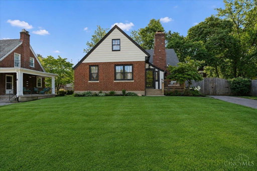 listing main photo