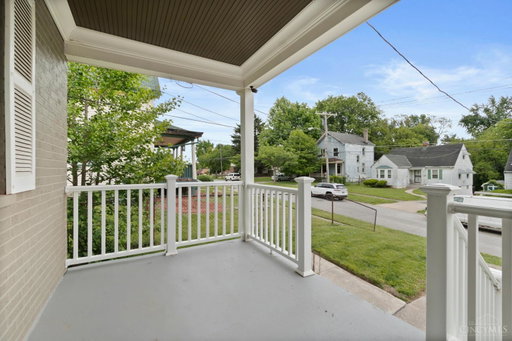 listing main photo