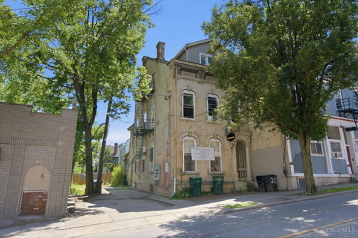 listing main photo