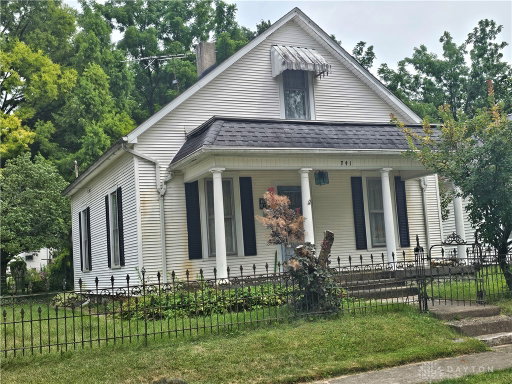 listing main photo
