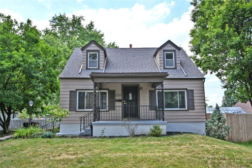 listing main photo