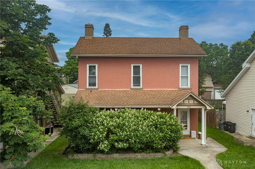 listing main photo
