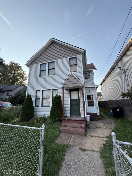 listing main photo