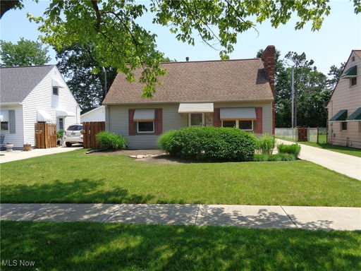 listing main photo