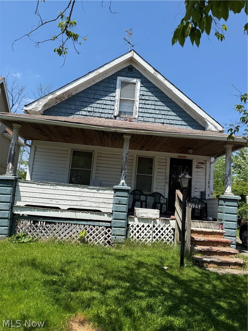 listing main photo