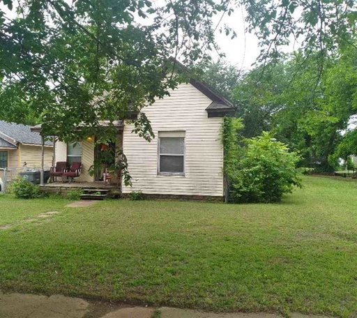 listing main photo