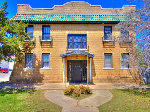 listing main photo