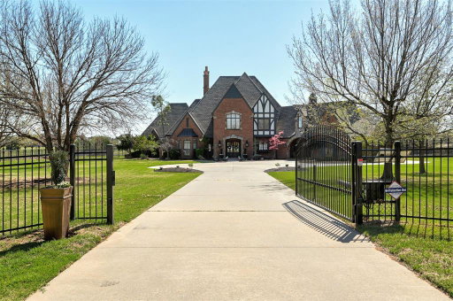 listing main photo