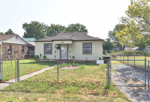 listing main photo