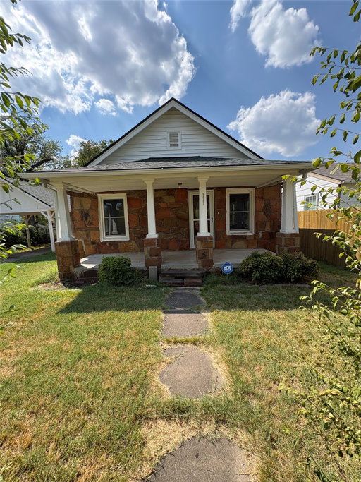 listing main photo