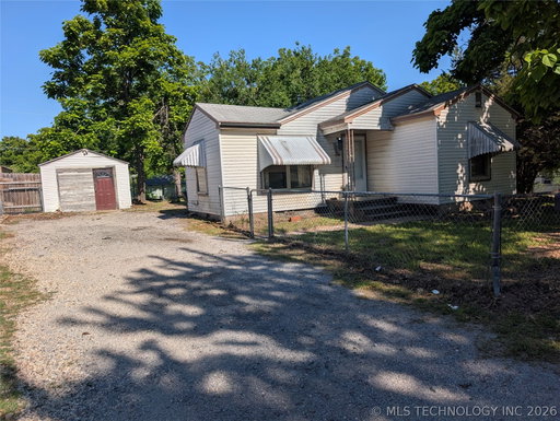 listing main photo