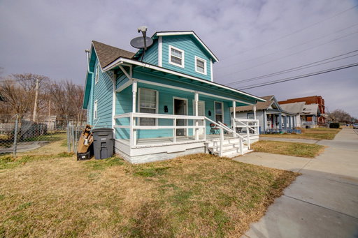 listing main photo