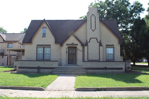listing main photo